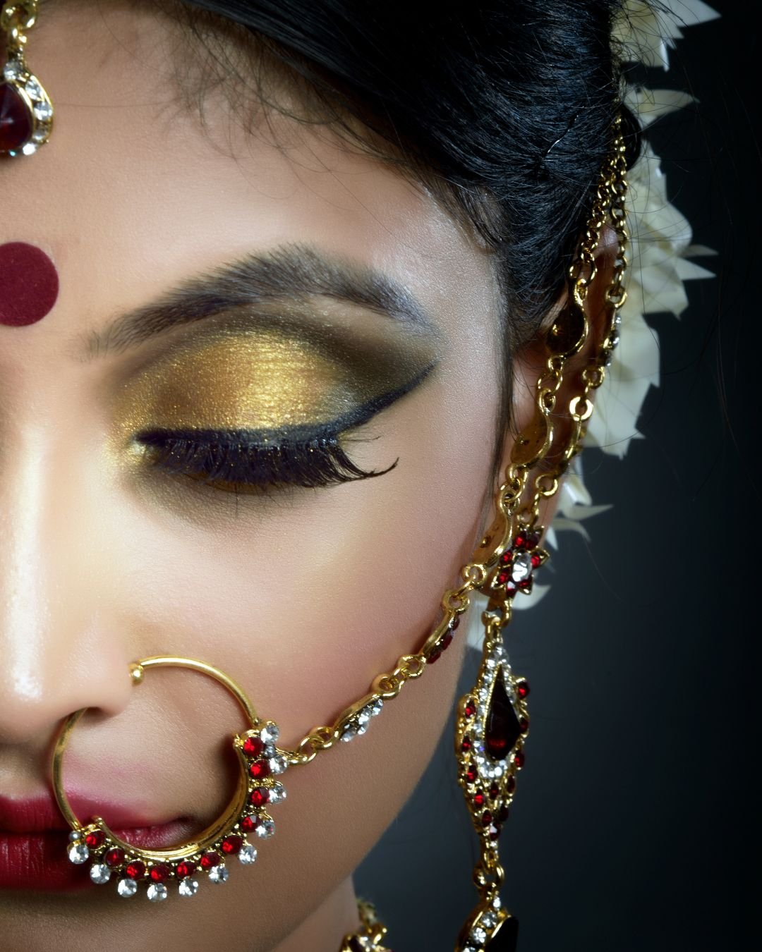 Beautiful bride captured in Maharajganj